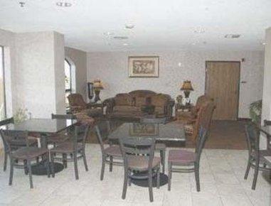 Days By Wyndham Dallas West Hotel Garland
